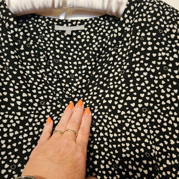 #483-Daniel Rainn- Black w White hearts Button-up Blouse. Sz. 2X - Picture 11 of 12